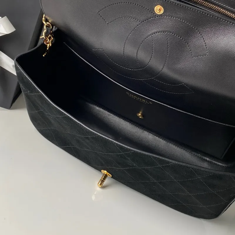 Chanel AS6281 Maxi Classic Flap Bag Vintage Gold Hardware Suede Leather Shoulder Handbag #A65955 Chanel AS6281 Maxi Classic Flap Bag Vintage Gold Hardware Suede Leather Shoulder Handbag #A65955