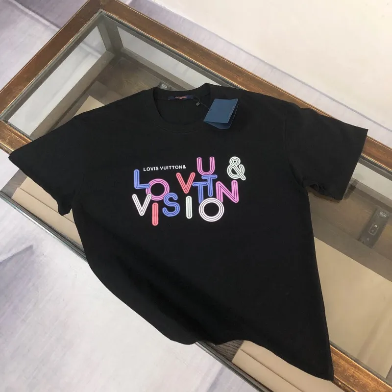 Louis Vuitton T-Shirts for AAAA Louis Vuitton T-Shirts #A65935