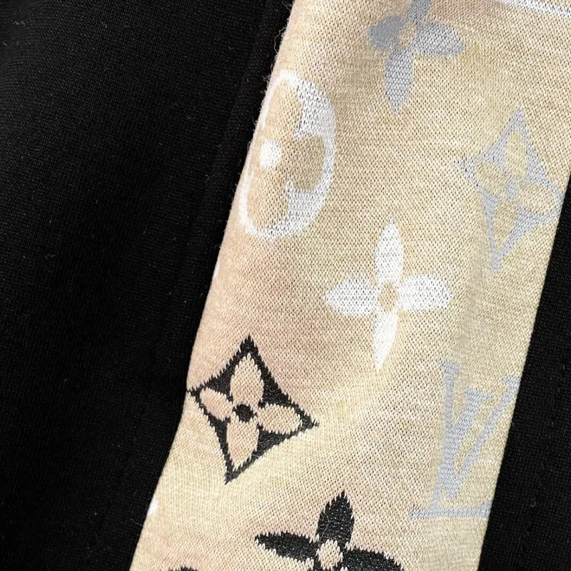 Louis Vuitton Pants for Louis Vuitton Short Pants for men #A65623