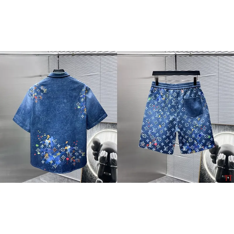 Louis Vuitton tracksuits for Louis Vuitton short tracksuits for men #A65802 Louis Vuitton tracksuits for Louis Vuitton short tracksuits for men #A65802