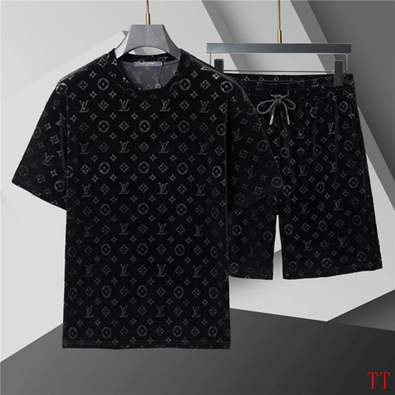Louis Vuitton tracksuits for Louis Vuitton short tracksuits for men #A65805 Louis Vuitton tracksuits for Louis Vuitton short tracksuits for men #A65805