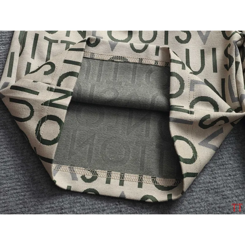 Louis Vuitton tracksuits for Louis Vuitton short tracksuits for men #A65800 Louis Vuitton tracksuits for Louis Vuitton short tracksuits for men #A65800