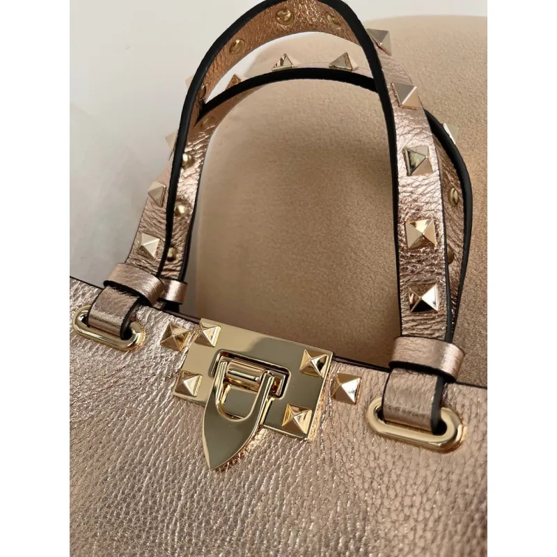 valentino Garavani Rockstud Metallic Leather Tote Bag 23×15.5×6cm #A65016