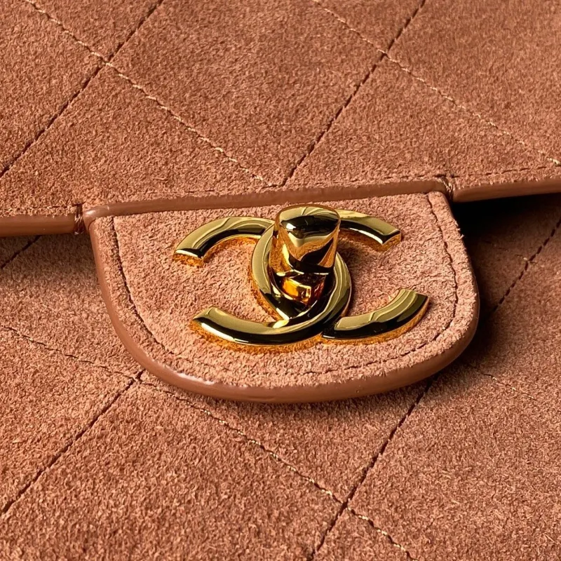 Chanel AS6281 Maxi Classic Flap Bag Vintage Gold Hardware Suede Leather Shoulder Handbag #A65955 Chanel AS6281 Maxi Classic Flap Bag Vintage Gold Hardware Suede Leather Shoulder Handbag #A65955