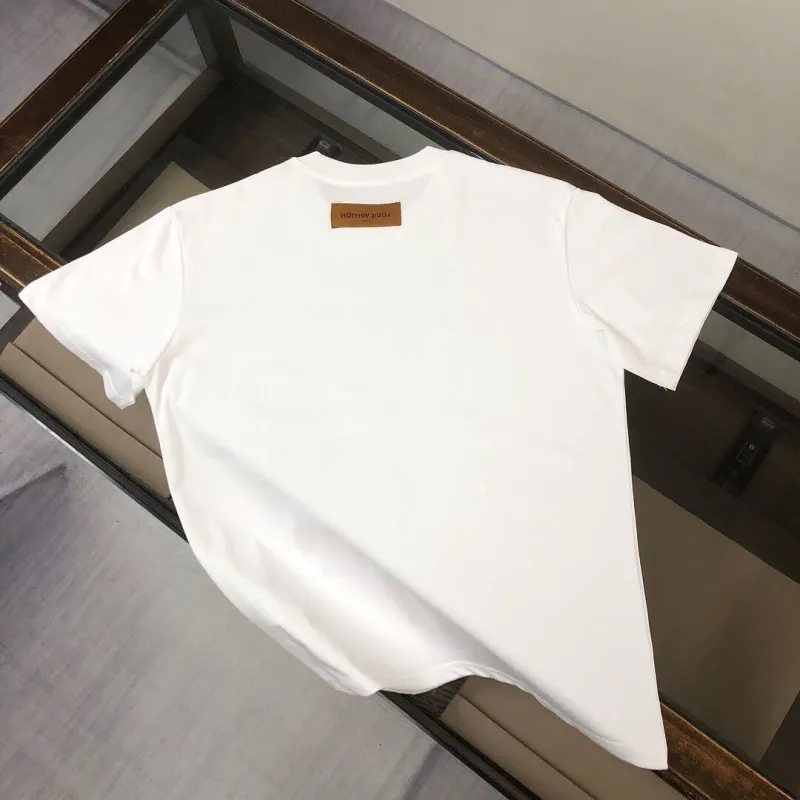 Louis Vuitton T-Shirts for AAAA Louis Vuitton T-Shirts #A65934
