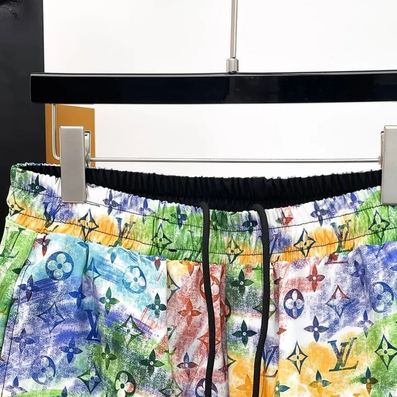 Louis Vuitton Pants for Louis Vuitton Short Pants for men #A65626