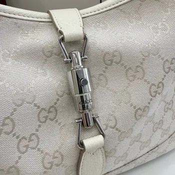 Gucci 863137 Ivory GG Supreme Canvas Hobo Shoulder Bag Adjustable Strap Handbag #A65971 Gucci 863137 Ivory GG Supreme Canvas Hobo Shoulder Bag Adjustable Strap Handbag #A65971