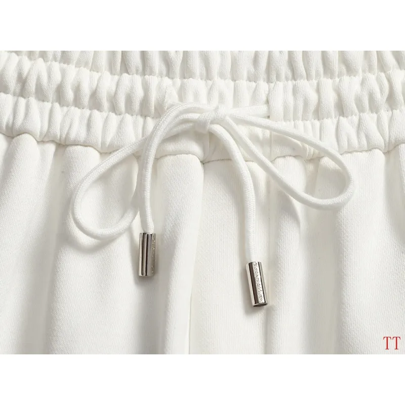 Louis Vuitton Pants for Louis Vuitton Short Pants for men #A64637