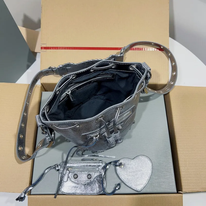 Balenciaga Bucket Bag Metallic Leather Studded Details Edgy Urban Style size:15×17×19cm #A54207