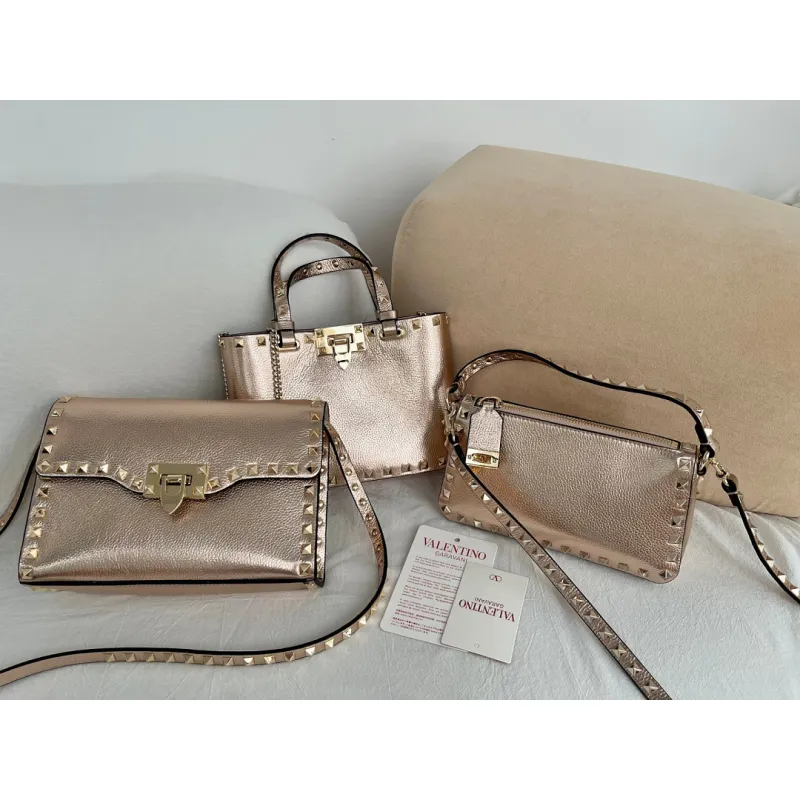 valentino Garavani Rockstud Metallic Leather Tote Bag 23×15.5×6cm #A65016