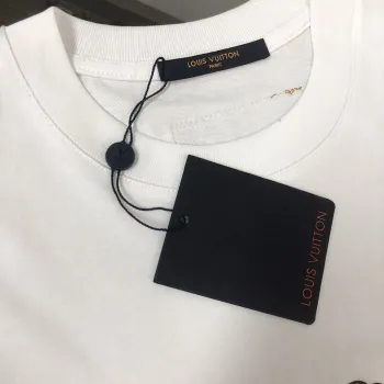 Louis Vuitton T-Shirts for AAAA Louis Vuitton T-Shirts #A65934