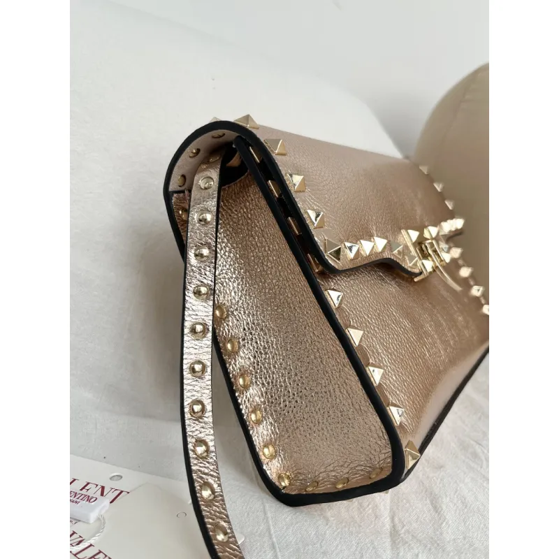 valentino Rockstud Metallic Leather Envelope Crossbody Bag 22.5×5×16cm #A65019