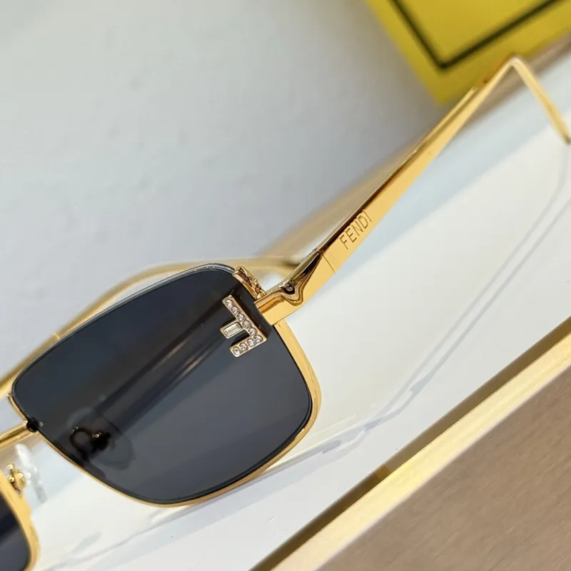 Fendi AAA+ Sunglasses #A66014 Fendi AAA+ Sunglasses #A66014