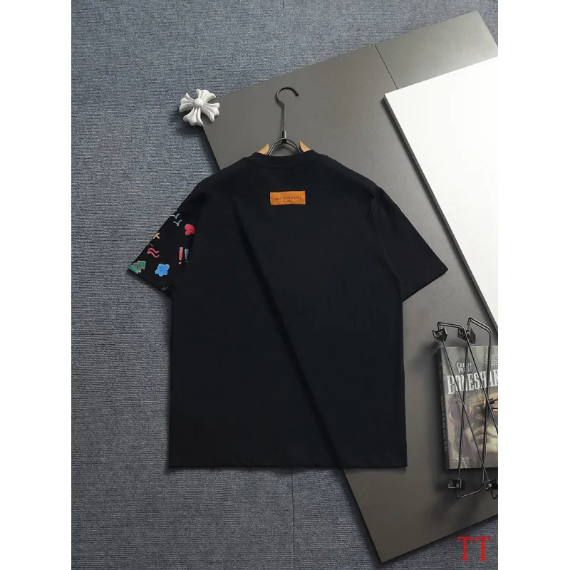Louis Vuitton T-Shirts for AAAA Louis Vuitton T-Shirts #A65779