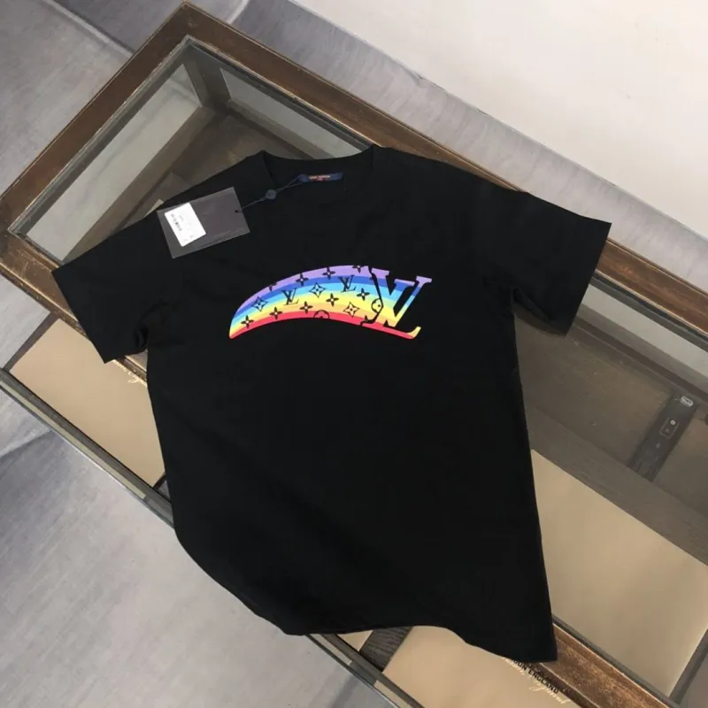 Louis Vuitton T-Shirts for AAAA Louis Vuitton T-Shirts #A65929