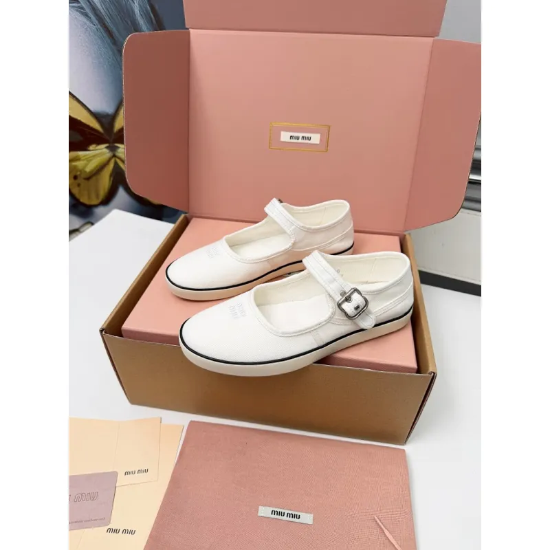 Miu Miu Womens Retro Calfskin Leather Ballet Flats #A66075