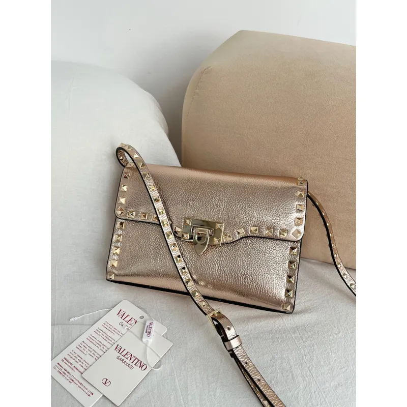 valentino Rockstud Metallic Leather Envelope Crossbody Bag 22.5×5×16cm #A65019