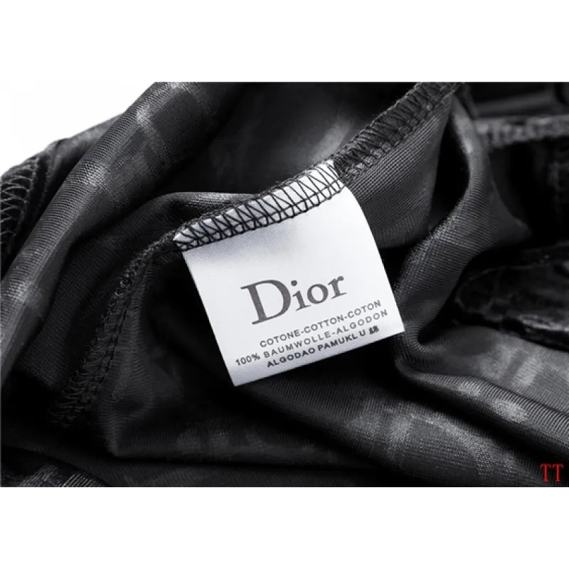 Dior tracksuits for Dior Short Tracksuits for men #A65808