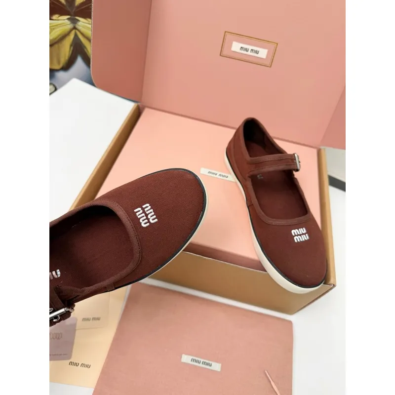 Miu Miu Womens Retro Calfskin Leather Ballet Flats #A66074