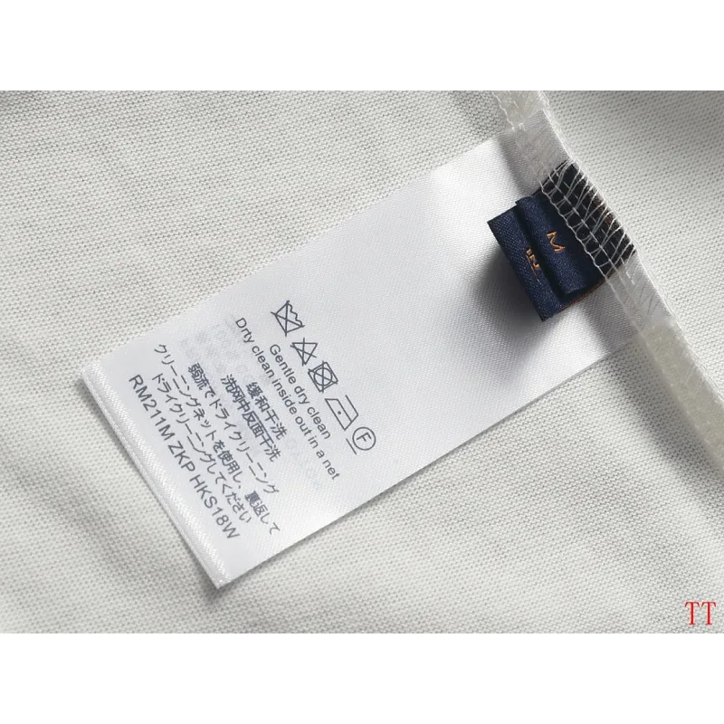 Louis Vuitton T-Shirts for AAAA Louis Vuitton T-Shirts #A65780